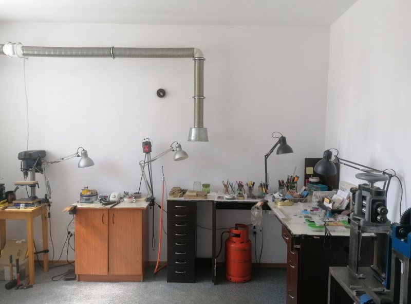 tehnici de bijuterie contemporana